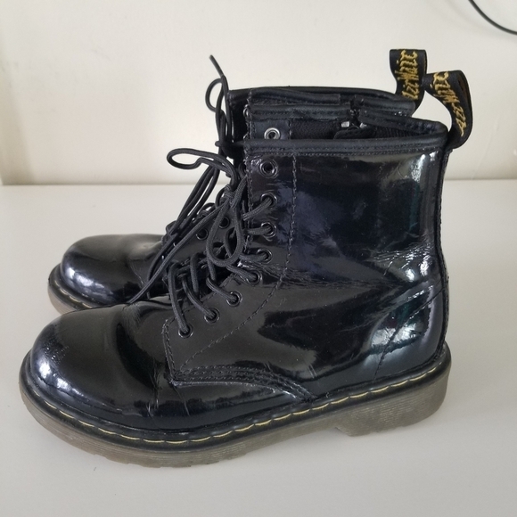 Dr. Martens | 1460 Junior Delaney Boots - Picture 3 of 9